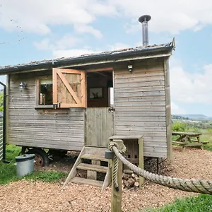 Shepherd's Hut Scarborough